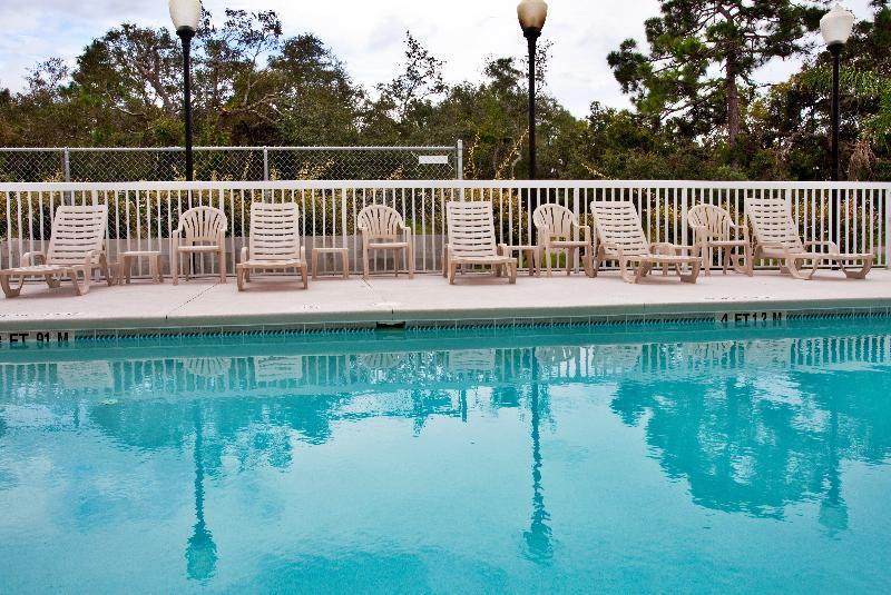 Holiday Inn Express - Spring Hill By Ihg Exterior photo